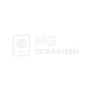 Logotipo de MG Extranjería con icono de pasaporte y texto “MG Extranjería”.